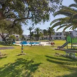 Acolhedora 371, 3 Quartos, Balaia Golf Village בית נופש אלבופיירה