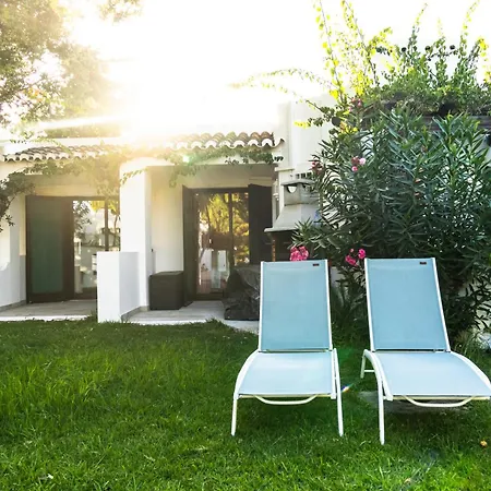 Acolhedora 371, 3 Quartos, Balaia Golf Village Ferienhaus