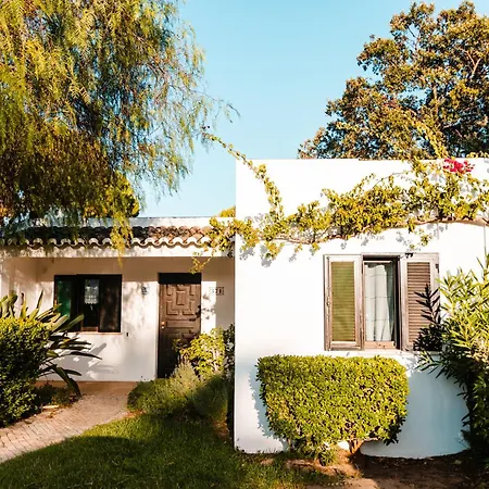 Acolhedora 371, 3 Quartos, Balaia Golf Village Ferienhaus