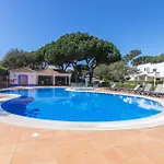 Acolhedora 371, 3 Quartos, Balaia Golf Village بيت للعطل البوفيرا