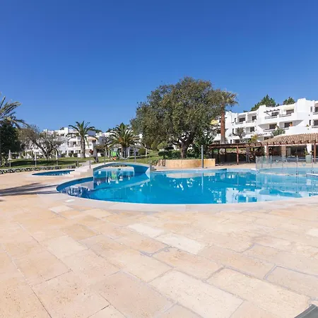 Dom wakacyjny Acolhedora 371, 3 Quartos, Balaia Golf Village *