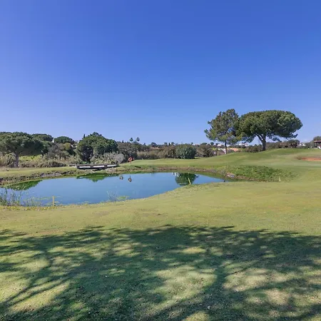 Acolhedora 371, 3 Quartos, Balaia Golf Village