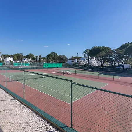 Acolhedora 371, 3 Quartos, Balaia Golf Village Nyaraló *